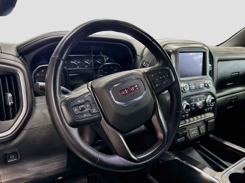 Used 2021 GMC Sierra 1500 AT4 w/ AT4 Preferred Package AWD/4WD image 11
