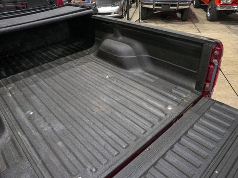 Used 1997 Ford F250 2WD Regular Cab Heavy Duty image 40