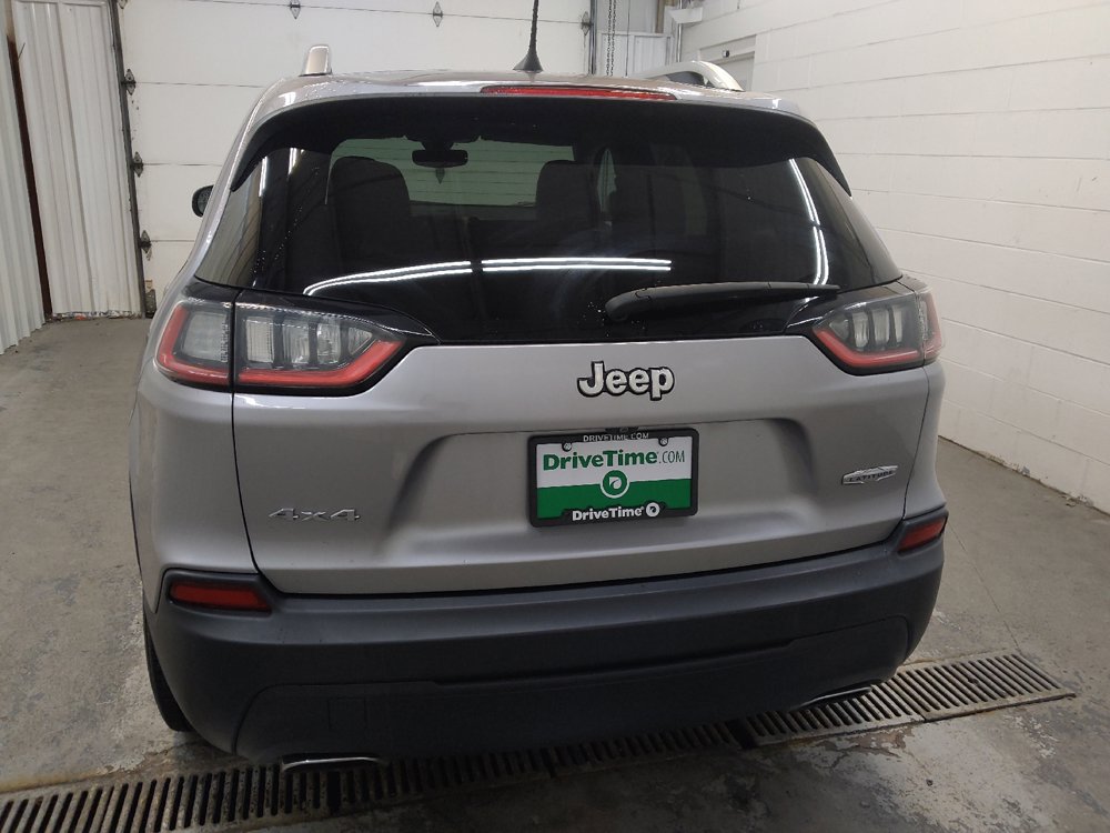 Used 2019 Jeep Cherokee Latitude Plus w/ Comfort/Convenience Group AWD/4WD image 6