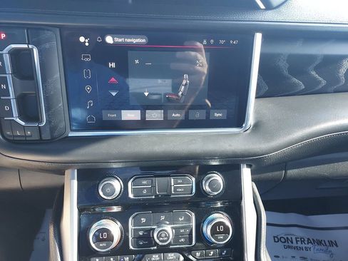 Used 2023 GMC Yukon Denali image 25