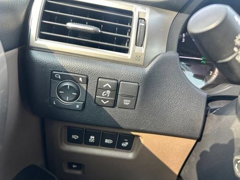 Used 2021 Lexus GX 460 Premium w/ Premium Package AWD/4WD image 20