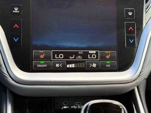 Certified 2025 Subaru Outback Premium w/ Popular Package #1A AWD/4WD image 25