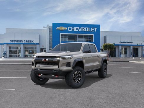 New 2026 Chevrolet Colorado ZR2 w/ Technology Package AWD/4WD image 33