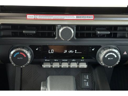 New 2025 Toyota Tacoma TRD Off-Road image 20