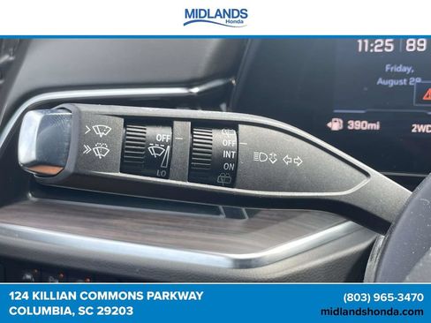 Used 2025 Chevrolet Tahoe LT AWD/4WD image 24