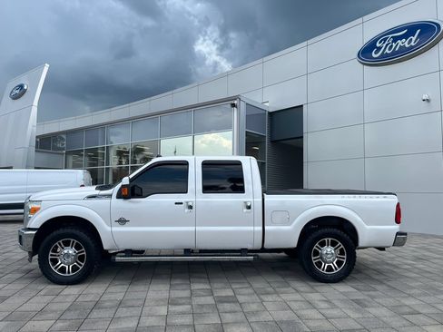 Used 2015 Ford F250 Platinum AWD/4WD image 3