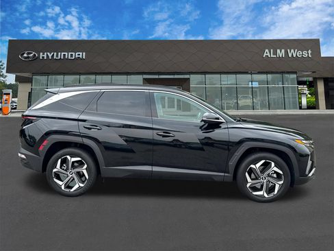 Used 2022 Hyundai Tucson Limited AWD/4WD image 4