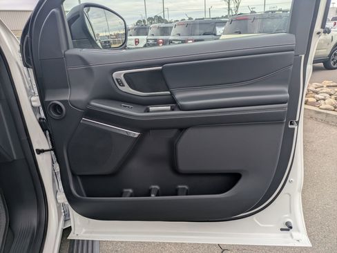 New 2026 Ford Expedition Max Platinum w/ Stealth Performance Package image 38