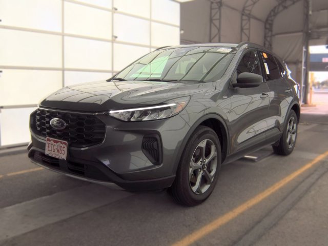 Used 2025 Ford Escape ST-Line AWD/4WD image 1