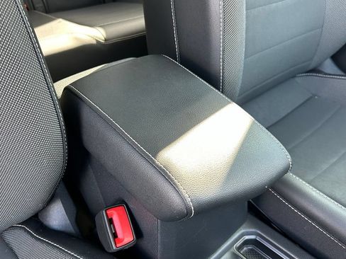Certified 2022 Volkswagen Taos SE AWD/4WD image 42