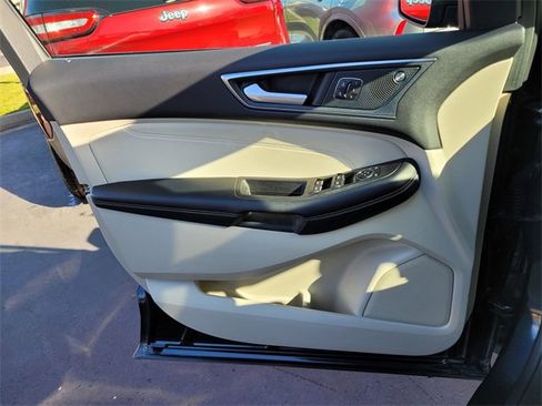 Used 2024 Ford Edge Titanium w/ Equipment Group 301A image 30