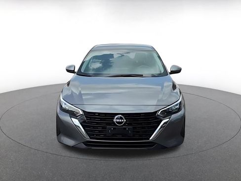 Used 2025 Nissan Sentra SV FWD image 2