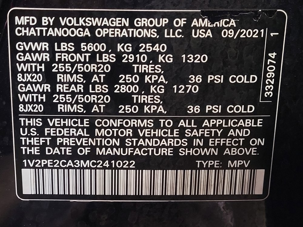 Used 2021 Volkswagen Atlas Cross Sport SE w/ Panoramic Sunroof Package FWD image 33