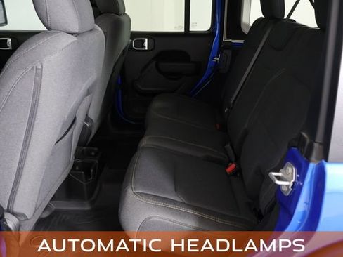 Used 2025 Jeep Wrangler Unlimited Sport AWD/4WD image 17