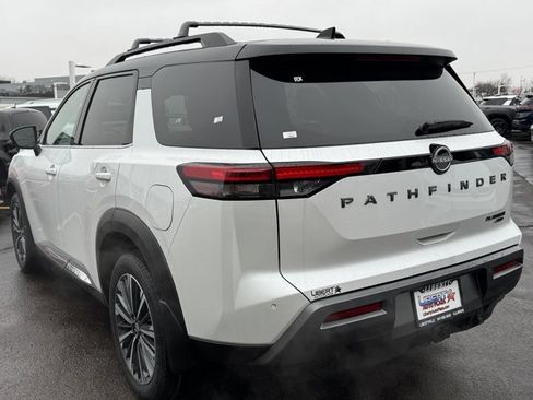 New 2026 Nissan Pathfinder Platinum w/ Cargo Package image 31