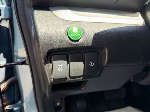 Used 2014 Honda CR-V LX image 19