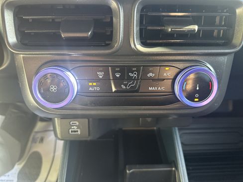 Used 2023 Ford Maverick XL FWD image 18