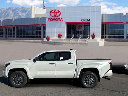 New 2026 Toyota Tacoma Limited AWD/4WD image 5