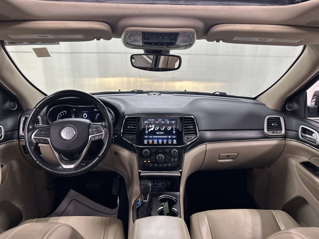 Used 2021 Jeep Grand Cherokee Limited w/ Sun & Sound Group AWD/4WD image 19