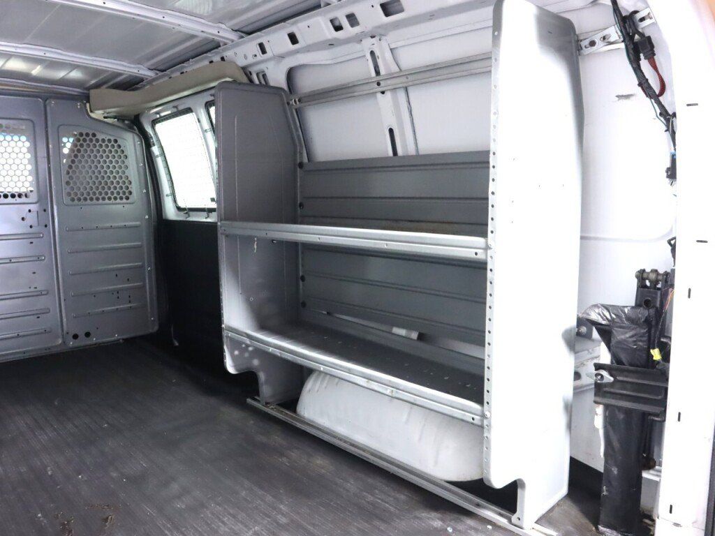 Used 2013 Chevrolet Express 1500 RWD image 23