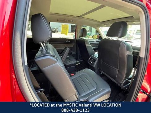 Used 2022 Volkswagen Atlas SEL Premium image 22