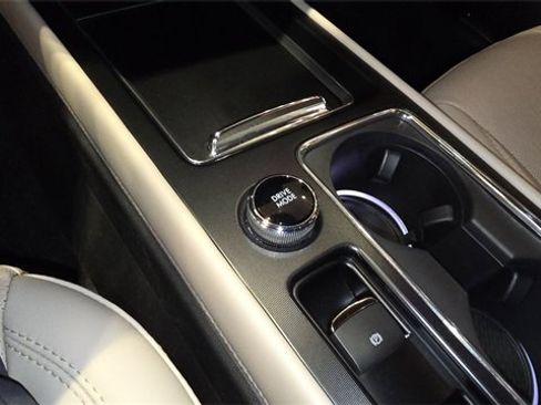 New 2026 Lincoln Corsair Reserve w/ Jet Appearance Package image 24