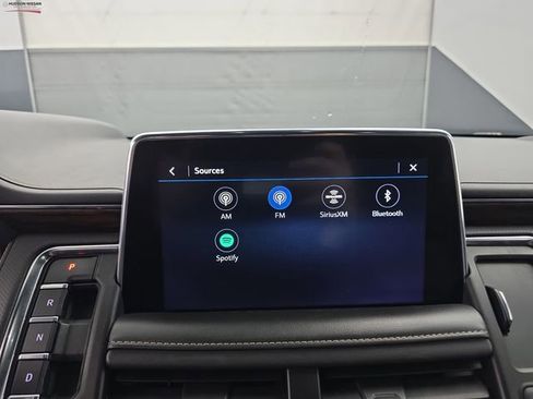 Used 2021 Chevrolet Tahoe Premier w/ Premium Package image 33