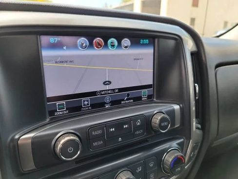 Used 2017 Chevrolet Silverado 2500 LT AWD/4WD image 25