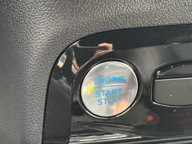 Certified 2024 Ford Escape ST-Line w/ Tech Pack #1 AWD/4WD image 16