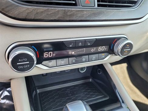 Used 2023 Nissan Altima 2.5 SL image 18