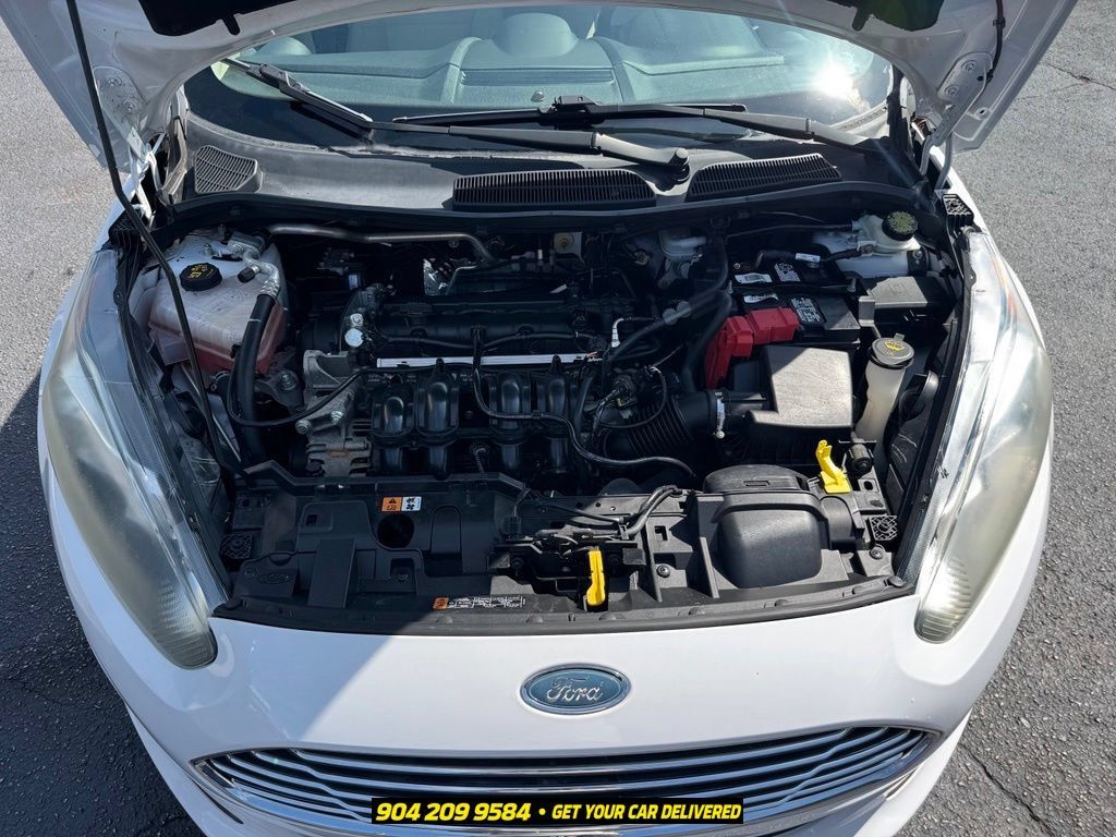 Used 2017 Ford Fiesta SE FWD image 38