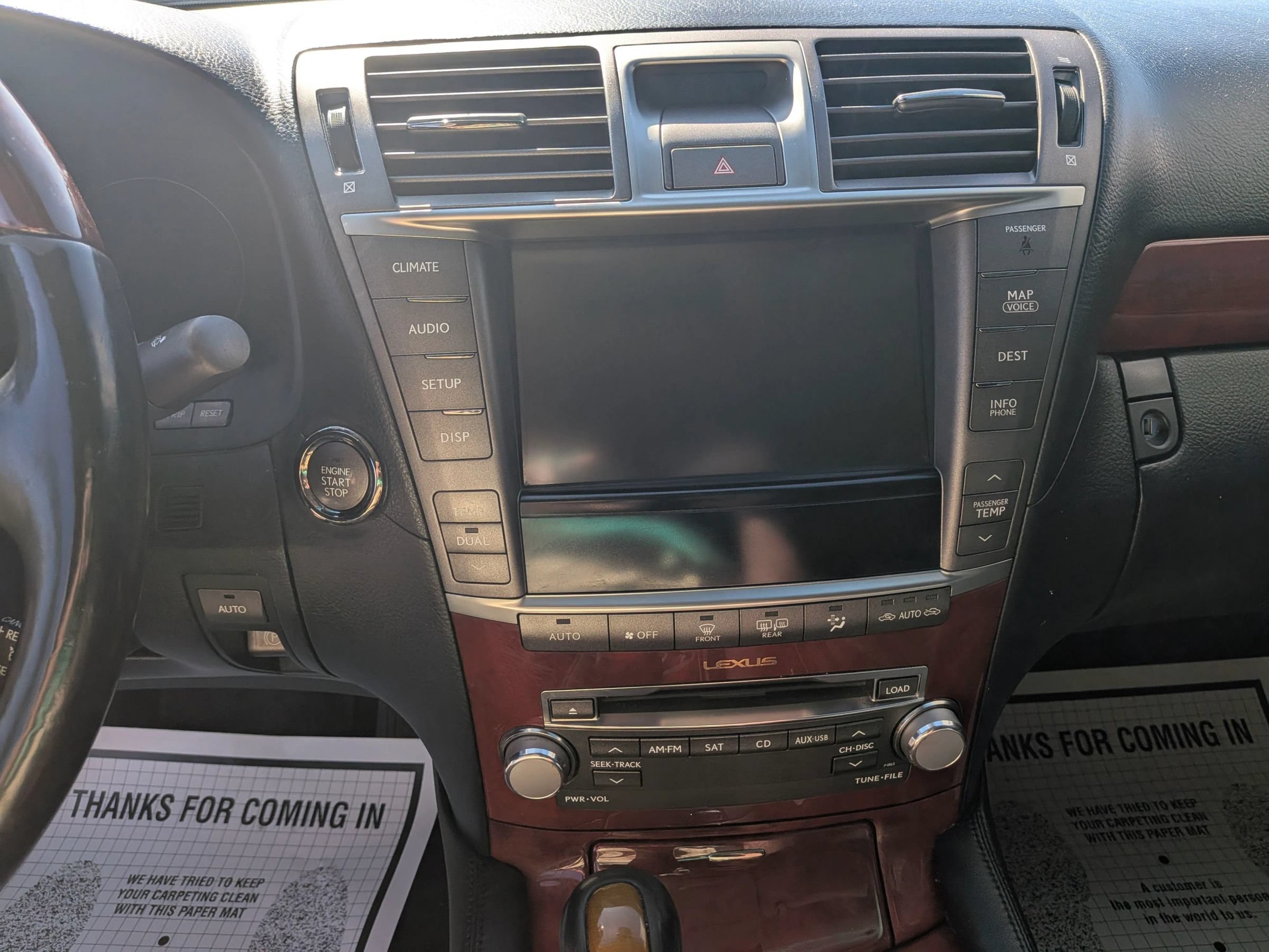 Used 2012 Lexus LS 460 AWD w/ Comfort Pkg image 18