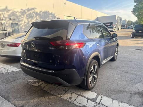 Used 2021 Nissan Rogue SL w/ Premium Package FWD image 13