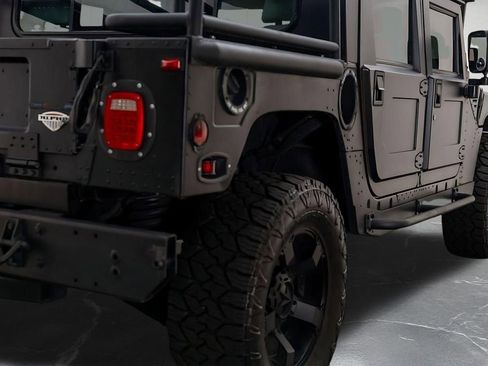 Used 1996 HUMMER H1 4-Door Hard Top AWD/4WD image 17