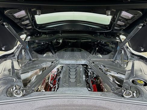 Used 2023 Chevrolet Corvette Stingray Preferred Cpe w/ Z51 Performance Package RWD image 26