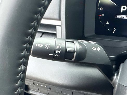 New 2025 Mitsubishi Outlander SEL image 31