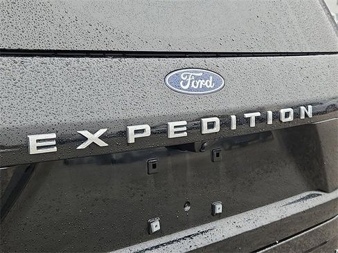 Certified 2025 Ford Expedition Max Active image 18
