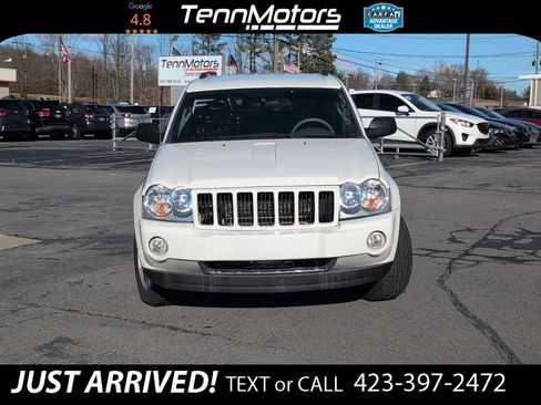 Used 2007 Jeep Grand Cherokee Laredo image 2