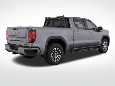 Used 2021 GMC Sierra 1500 AT4 w/ AT4 Premium Package AWD/4WD image 3