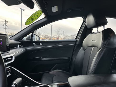 Used 2022 Kia K5 GT-Line image 24
