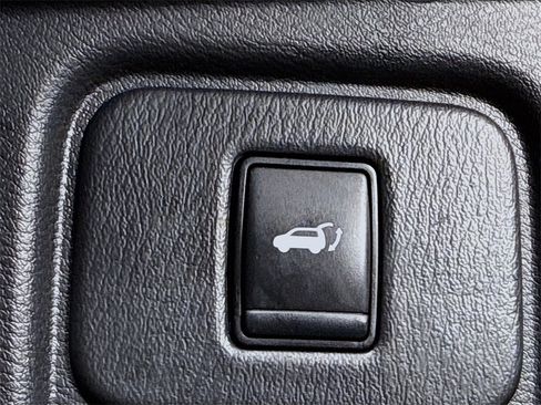 Used 2020 Nissan Murano SL w/ Moonroof Package image 31