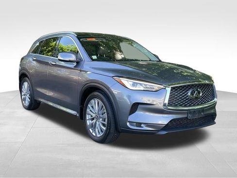 Certified 2023 INFINITI QX50 Luxe AWD/4WD image 3