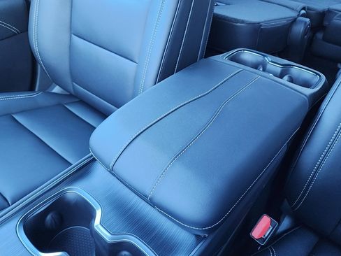 New 2026 GMC Acadia Elevation w/ Black Edition image 32