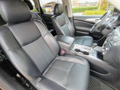 Used 2020 Nissan Pathfinder SL image 59