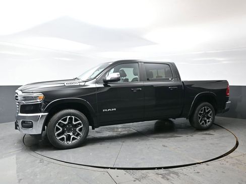 Used 2025 RAM 1500 Laramie image 10