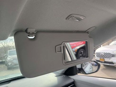 Used 2024 Hyundai Kona SEL image 29