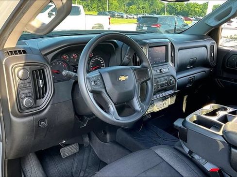 Used 2024 Chevrolet Silverado 1500 Custom AWD/4WD image 18