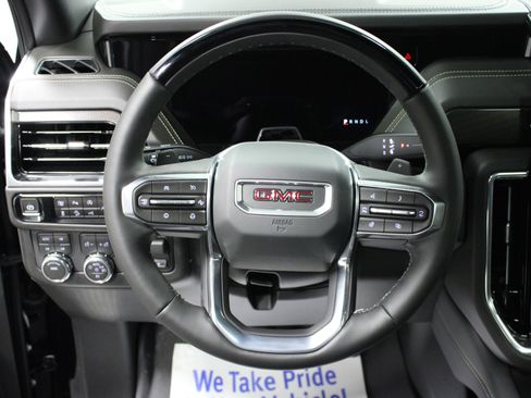 New 2026 GMC Yukon Elevation w/ Elevation Premium Package image 19