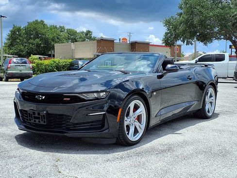 Used 2023 Chevrolet Camaro SS RWD image 3