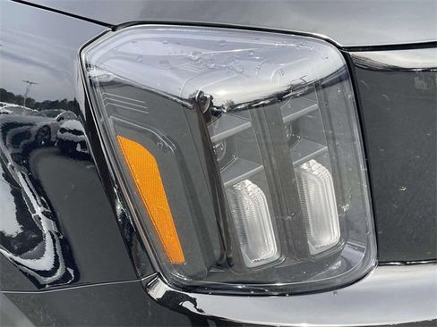 Certified 2025 Kia Telluride SX Prestige X-Pro image 12